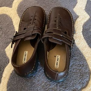 2/$10 free w purchase >$10 Cherokee leather shoes